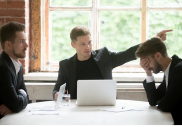 מנהל או מנוהל ? זאת השאלה